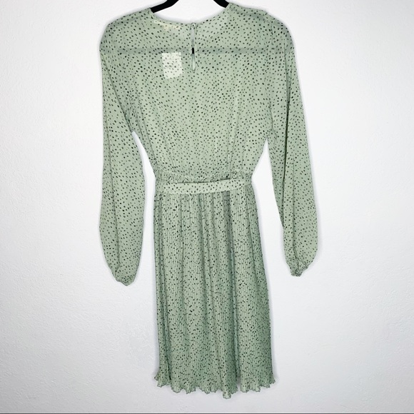 Nordstrom Green Polka Dot Pleated Ruffle Long Sleeve Mini Dress Size Medium NWT - Picture 5 of 8
